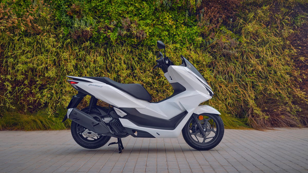 2025 Honda PCX125 Arrives at EICMA with Refreshed Bodywork | Visordown